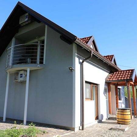 Apartment Filomena سوملجاناك المظهر الخارجي الصورة
